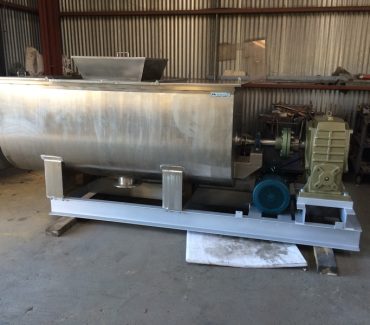 2000L Ribbon Blender