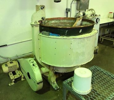 Copper Mixing Pan and Boiler