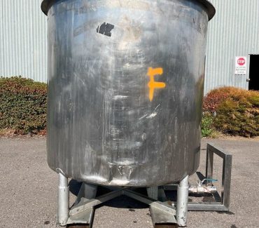 Stainless Steel Holding Tank