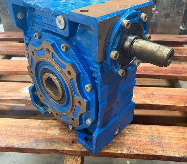 Worm Gearbox (Ratio 20:1)