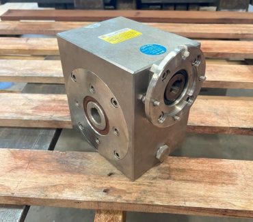 SS Worm Gearbox (Ratio 94:1)
