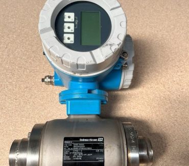 Liquid Flow Meter