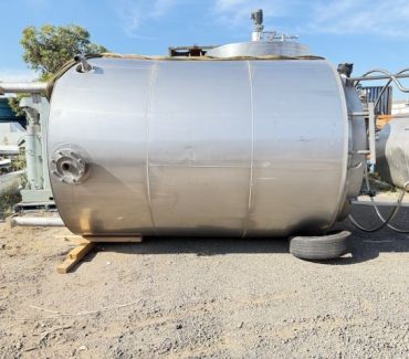 St/Steel Insulated 10000 Lt Tank